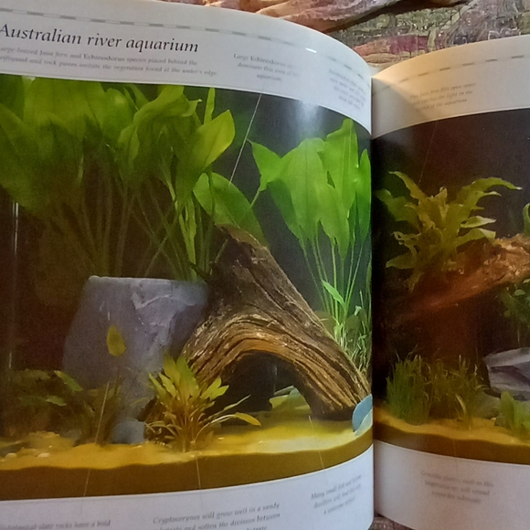 Aquarium Designs Inspired by Nature. Hardback - Picture 6 of 14